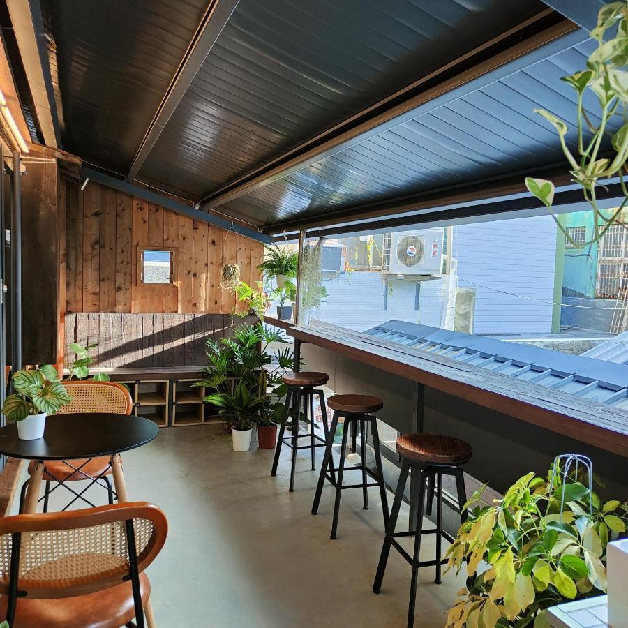 Jerry'S Mazehut Hostel Tainan Exterior foto